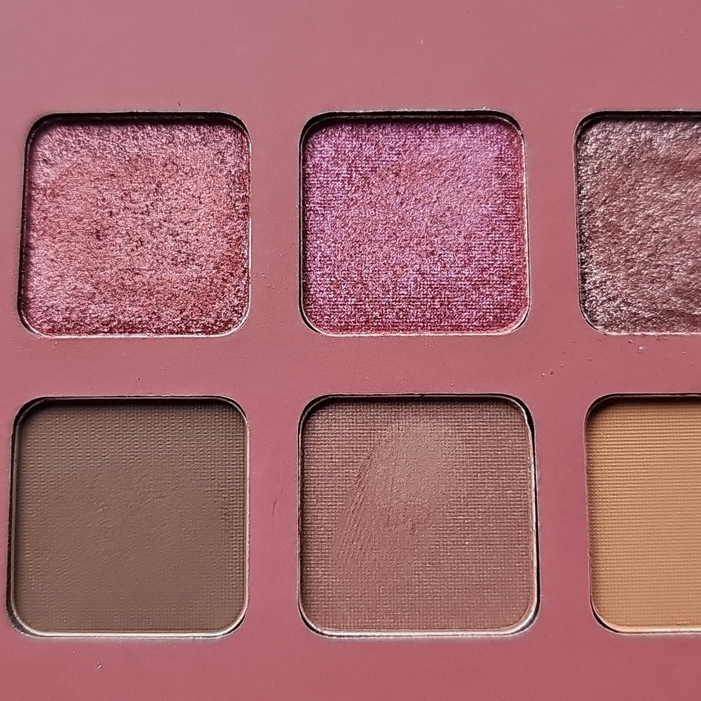 NIB Illamasqua Unveiled Artistry Palette Eyeshadow - Picture 6 of 11